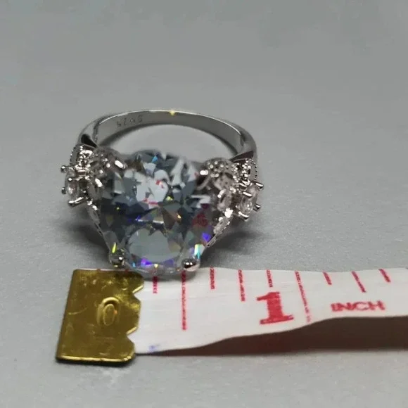 ▶Oval Zircon Diamond Vintage Silver Beautiful Ring for Women, L239